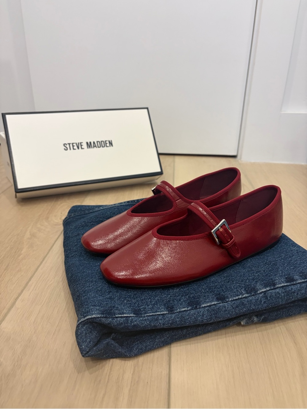 Steve Madden Red Mary Jane Patent Leather Flats